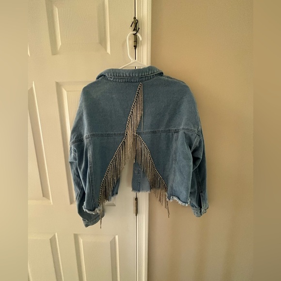 Jean jacket - Picture 2 of 3